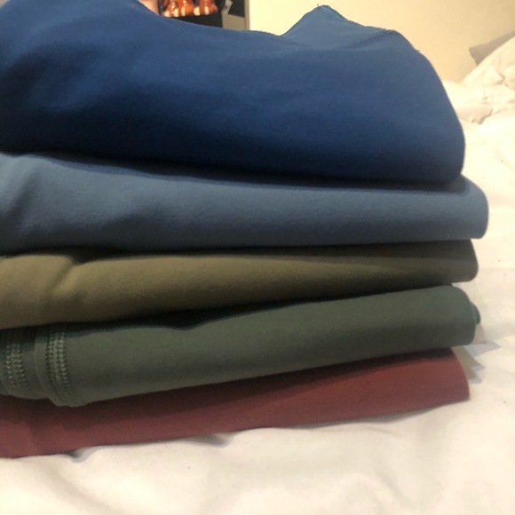 Lulu - Picture 2 of 2